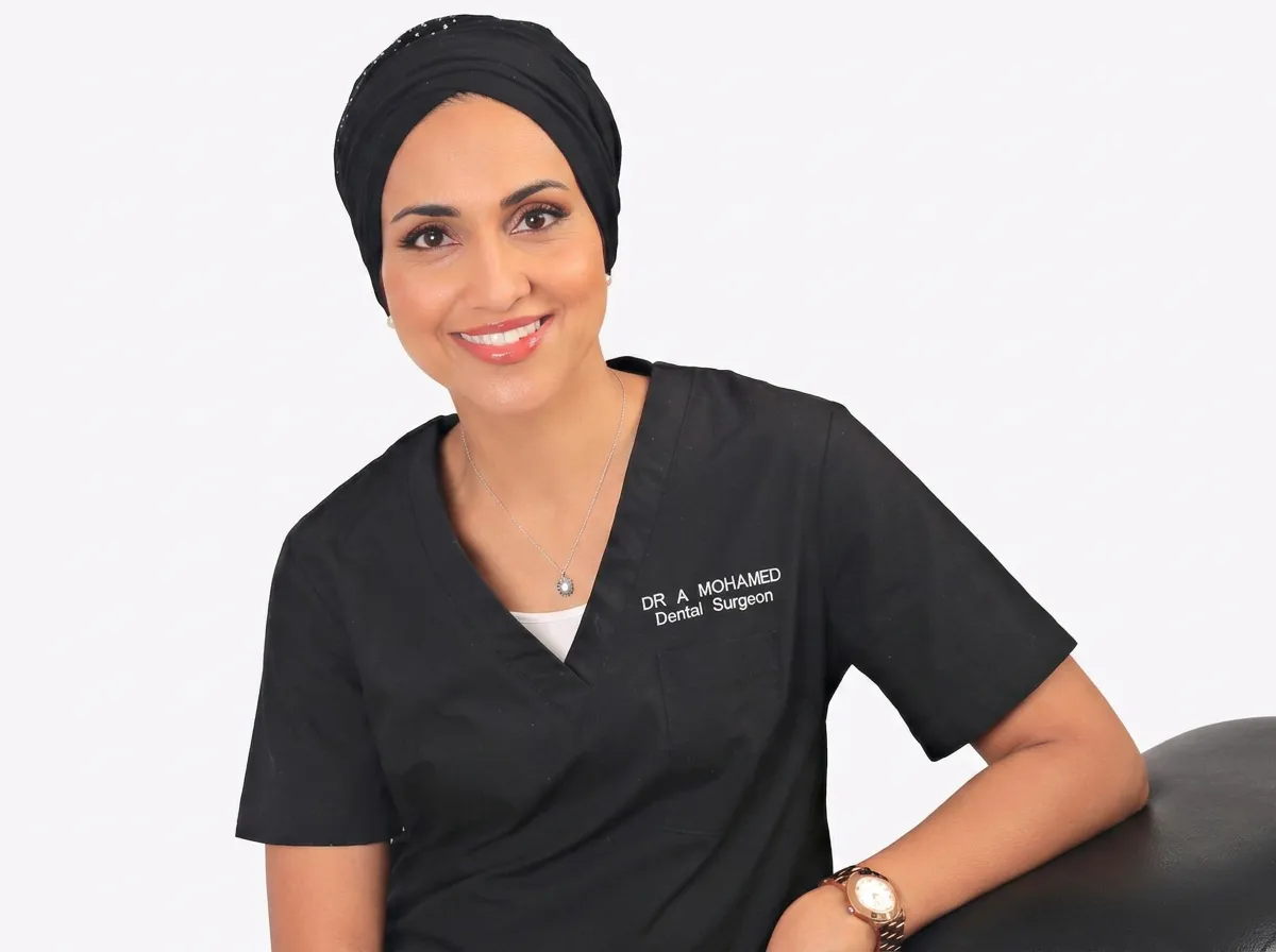 Portrait of Dr Aneesa Mohamed